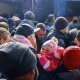 38и жашы жете элек кыздар, балдар. Украинадан эвакуацияланган 114 Кыргыз жараны Венгрияга барышты