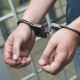 Бишкекте жашы жете элек кызды зордуктаган деп милиция кызматкери кармалды