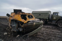 Орусиянын куралдуу күчтөрү Украинанын 3 миң 700 аскердик техникасын жок кылганы айтылды