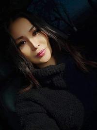 "Чыр-чатактан улам ден соолугу начарлаган". Журналист Арзыгүл Галымбетованын өлүмү боюнча 33 жаштагы блогер кармалды