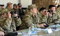 Балыкчыда "Байрактардын" машыгуусу өтүүдө. Ага Садыр Жапаров катышып жатат (фото)