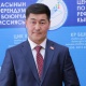 Шайлообек Атазовго депутаттык мандат тапшырылды