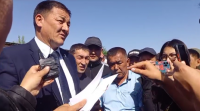 Иш таштаган "Тазалыктын" кызматкерлерине Жамалбек Ырсалиев келди. Алардын талаптары