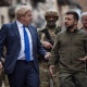 Володимир Зеленськийдин күрмөсү Лондондо 90 миң фунт стерлингге сатылды