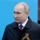 Владимир Путин Садыр Жапаровду жана кыргыз элин Улуу Жеңиш күнү менен куттуктады