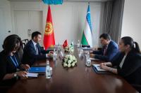 Министр Азамат Жаманкулов Өзбекстандын премьер-министринин орун басары менен жолукту