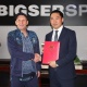 Кыргыз спортчуларын колдоп келген "Bigser Sport" мода үйүнүн жетекчиси сыйланды