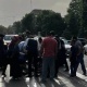 Бишкекте самокат тээп бара жаткан 13 жаштагы баланы унаа сүзүп кетти