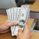 2-июнга карата валюталар курсу. Доллар бир аз жогорулады