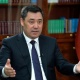 "Жогорку маданиятыбызды көрсөтөлү". Садыр Жапаров туристтерге жакшы мамиле кылууга чакырды