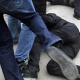 "Карындашын коргойм деп". Нарында катуу сабалган баланын апасы адилеттүүлүк издейт