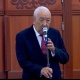 Исхак Масалиев кумарканаларды ачуу тууралуу мыйзамга президенттин кол койбой туруусун сунуштады