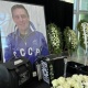 Ак розалар менен... Москвада Юрий Шатуновду акыркы сапарга узатуу зыйнаты өтүүдө (сүрөт)