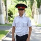 Милиция кызматкери өрттөн эне менен кыздын өмүрүн сактап калды