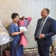 Борбор калаанын мэри үч эм төрөлгөн үй-бүлөгө материалдык жардам көрсөттү