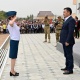 Президент чек ара кызматкерлерине жаңы батирлердин ачкычтарын тапшырды