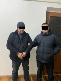 Ошто өзүн УКМКнын кызматкери катары көрсөтүп жүргөн жаран кармалды