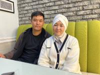 Турат Жумаев, төкмө акын: &laquo;Жубайыма 2 жыл китеп ташыдым&raquo;