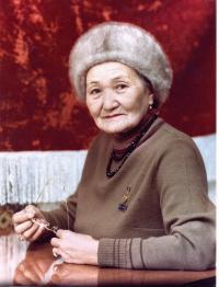Майрамкүл Калыгулова, актриса Алиман Жанкорозованын кызы: &ldquo;Артист болом деген кыялым орундалган жок&rdquo;