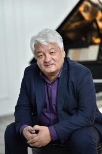 Күмөндөр Абылов, Кыргыз Республикасынын Эл артисти: &laquo;Азыр классикалык юмордун жыты да калбады&raquo;