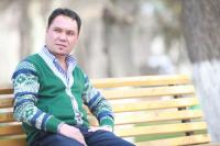 &ldquo;Юрий Шатуновдун өлүмүнөн кийин депрессияга түшүп кетти&rdquo;. Ырчы Бахадыр Карабаевди жакындары эскеришет