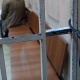 Кара-Балтада 15 жаштагы өспүрүмдүн акчасы менен телефонун уурдоого шектүүлөр кармалды
