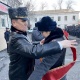 Жалал-Абад облустук милициясынын бир катар кызматкерлери сыйланды