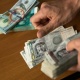 Ош мэриясы: "Мектептерде акча чогултууга тыюу салынат"