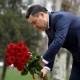 Президент Аксы окуяларында курман болгондордун элесин эскерди (фото)
