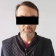 "Үйүнөн бир кап марихуана табылган". Жалал-Абадда баӊгизат сатууга шектүү жаран кармалды