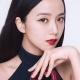 "8 саатта 18 миллион көрүү". &ldquo;Blackpink&rdquo; тобунун мүчөсү Жисунун соло аткаруусу жарык көрдү