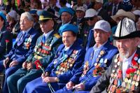 9-Майга карата согуш ардагерлерине 100 миң сомдон берилет