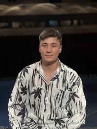 Бактияр Шаршенбаев, актёр: &ldquo;Актёр болбосом чет өлкөдө кара жумушта жүрмөкмүн&rdquo;