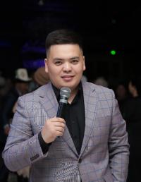 Алишер Анарбек уулу, шоумен: &ldquo;Актёрлукка басым жасагым келип турат&rdquo;