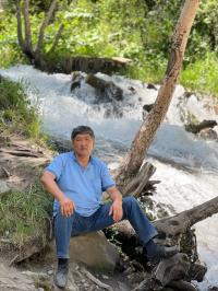 &ldquo;Суунун боюнда&rdquo; ыры чыкканда ал казак ырчысы төрөлө элек болчу&rdquo;. Талаш жараткан белгилүү ырдын тарыхы